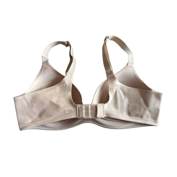 Victoria's Secret Women's Lined Semi Demi Bra in Nude Size 32B - Picture 3 of 8